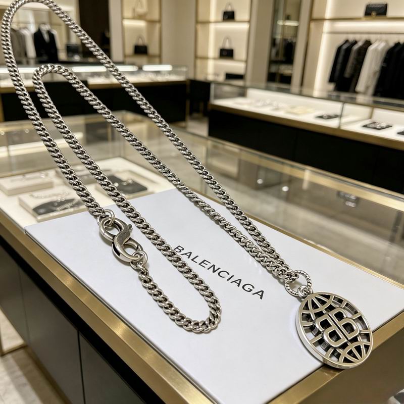 Balenciaga Necklace 06yxs29